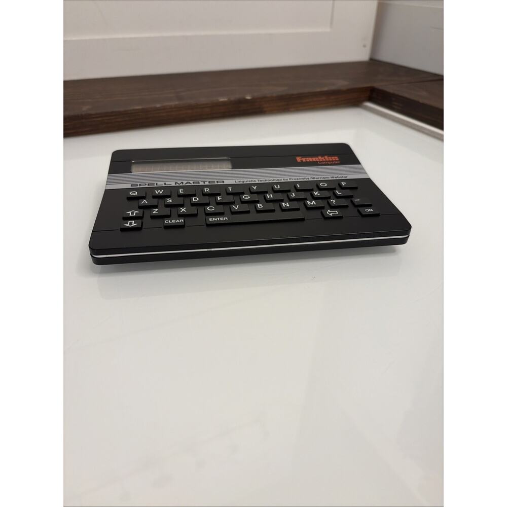 Franklin Merriam-Webster Spell Master SA-103A Electronic Tested Working